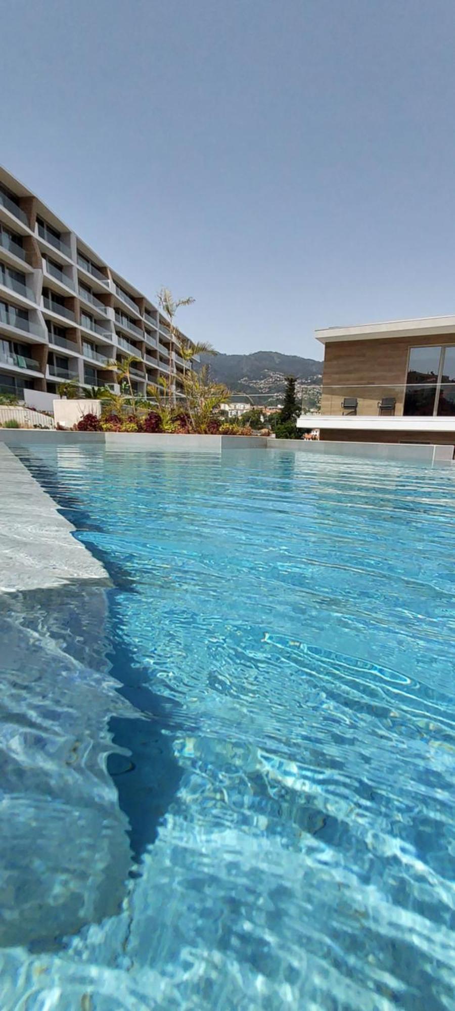 The Quala Place At Madeira Island Apartment